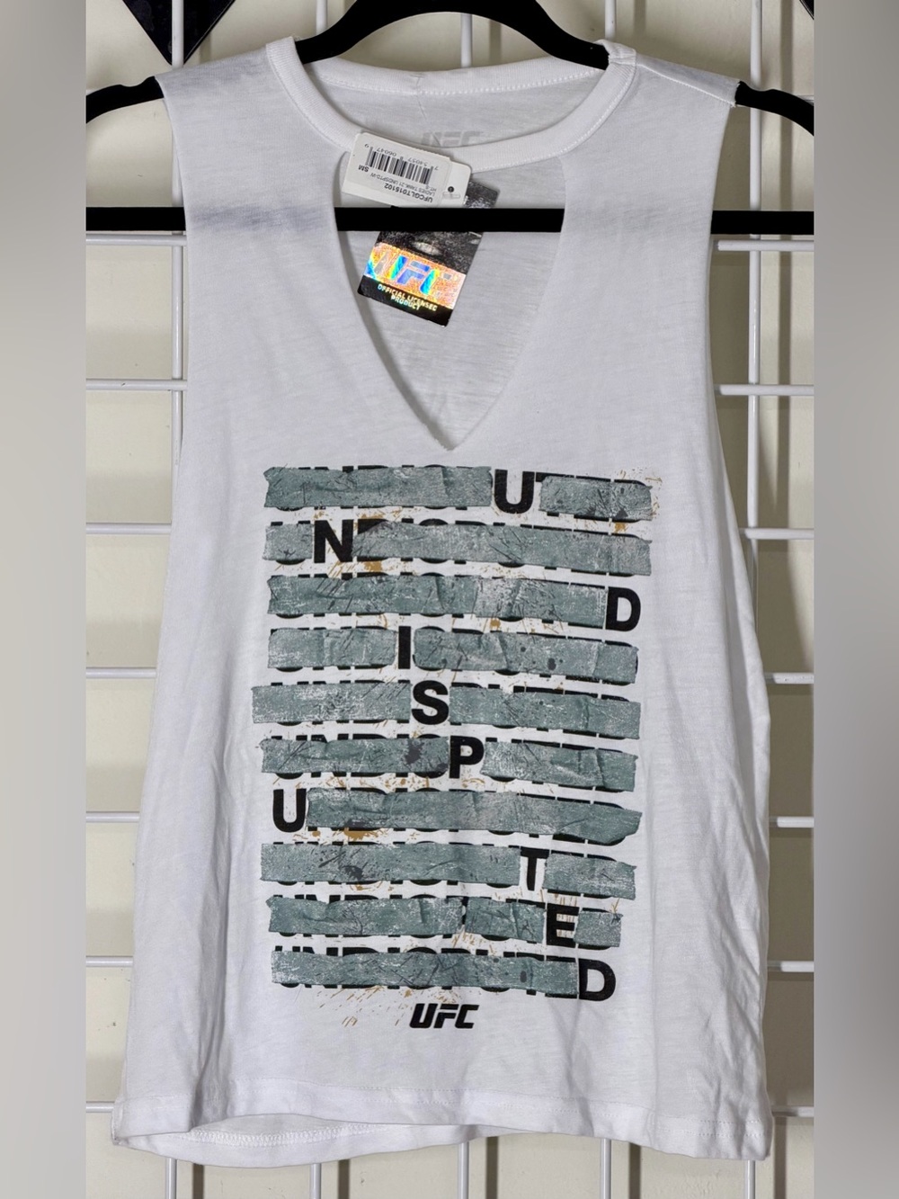 UFC Woman's Undisputed White V-Neck Tank Distressed Gray Stripe Graphic SM NWT